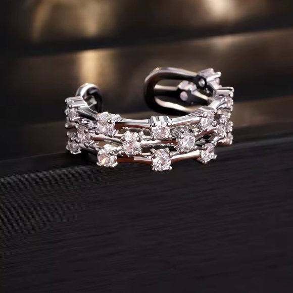 Anthropologie Jewelry - Anthropologie Silver Crystal Wrapped Ring